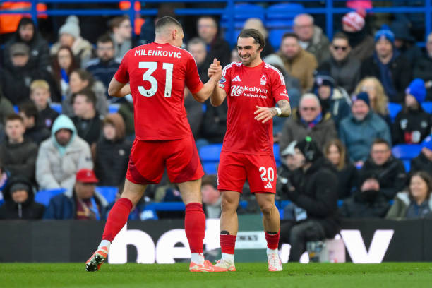 为了与红色 为了与红色